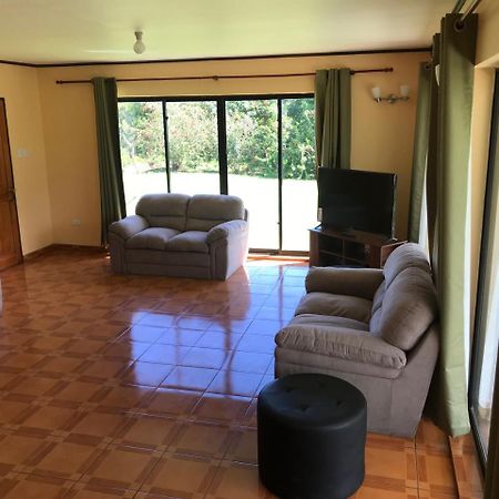 Cabanas Tautira هانجا روا المظهر الخارجي الصورة