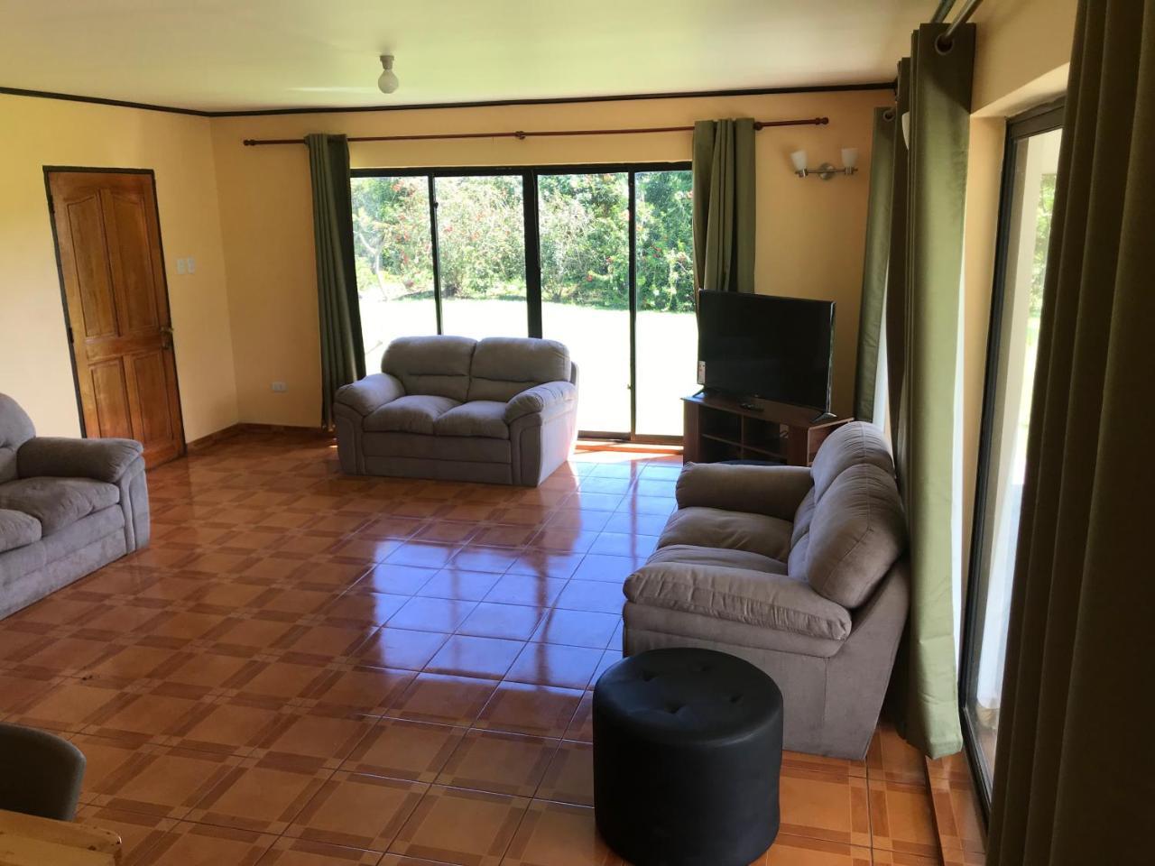 Cabanas Tautira هانجا روا المظهر الخارجي الصورة