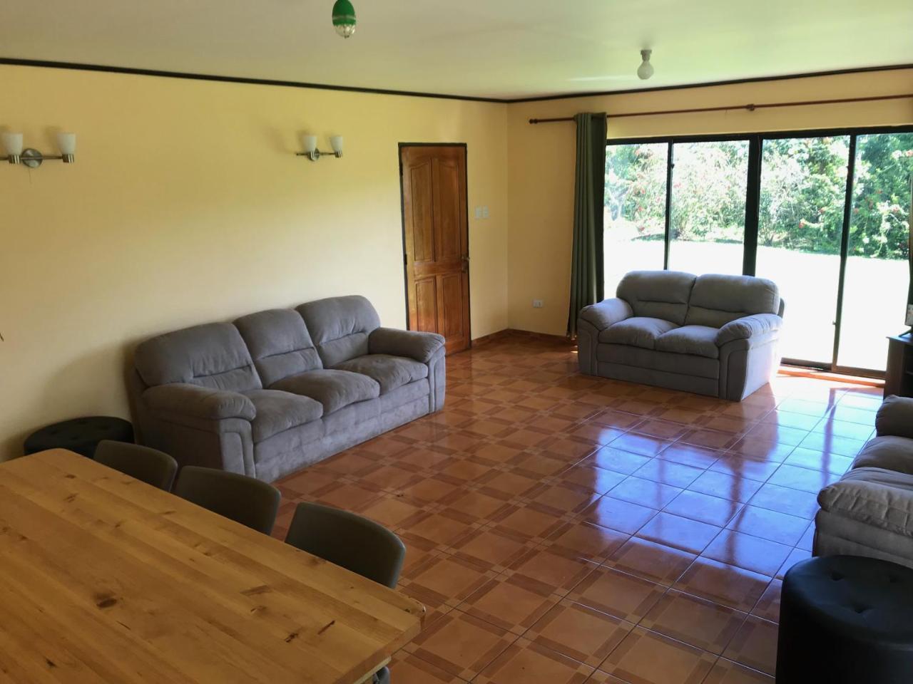 Cabanas Tautira هانجا روا المظهر الخارجي الصورة